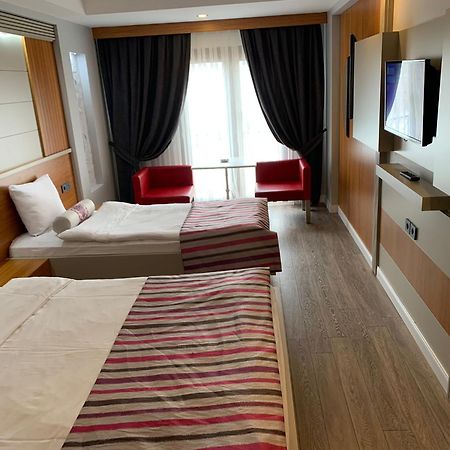 May Park Hotel Izmir Exterior photo