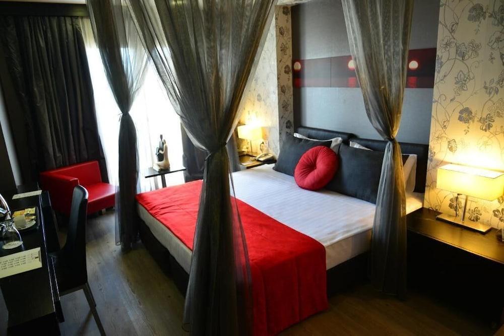 May Park Hotel Izmir Exterior photo