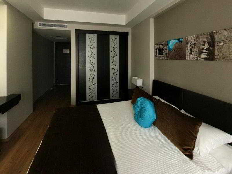 May Park Hotel Izmir Exterior photo