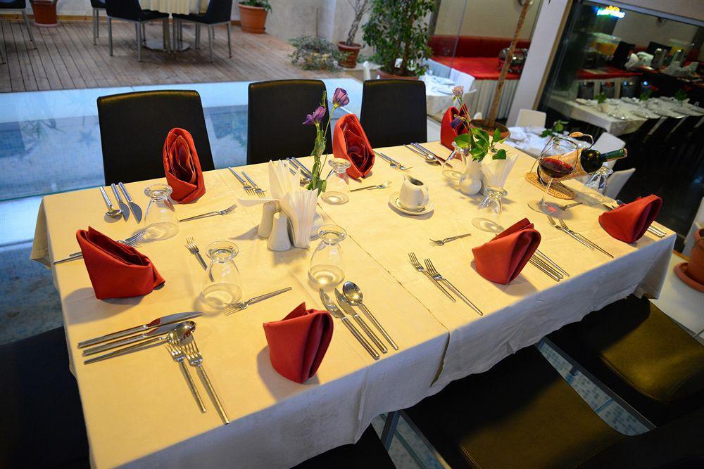 May Park Hotel Izmir Exterior photo