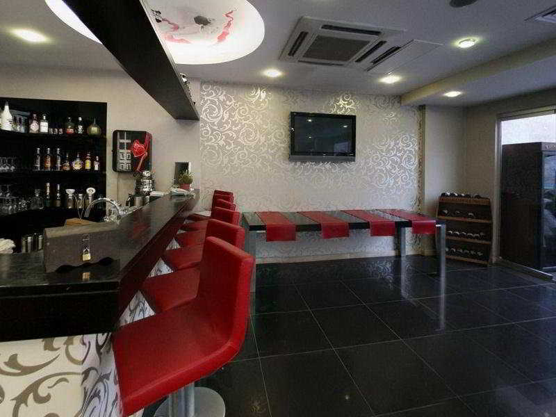 May Park Hotel Izmir Exterior photo